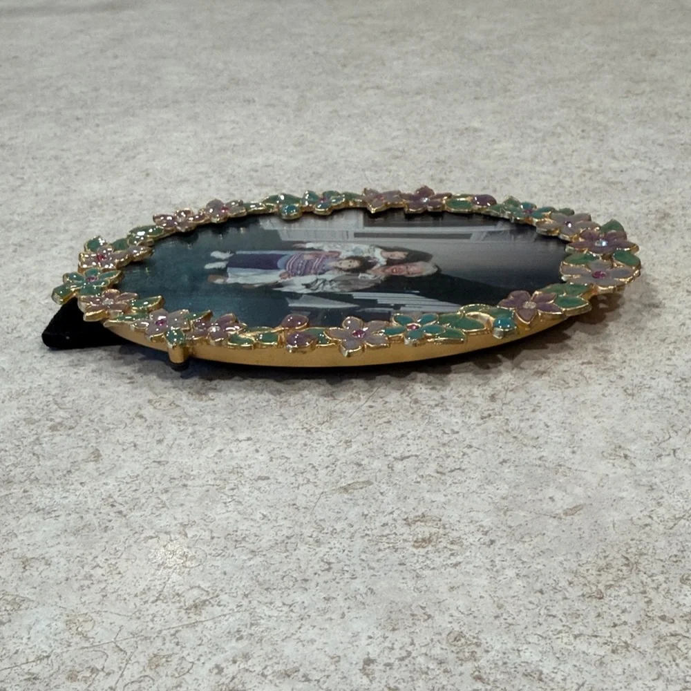 VINTAGE BURNES OF BOSTON ENAMEL & CRYSTAL FLORAL GOLD TONE OVAL FRAME HOLDS 4x6